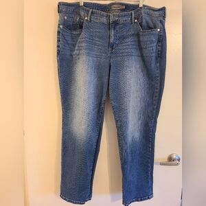 Torrid Vintage Stretch Boyfriend Straight Jeans Size 22R